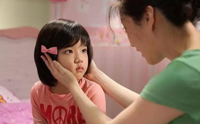 孩子犹豫不决时父母该如何引导,消除孩子的胆怯心理要做什么