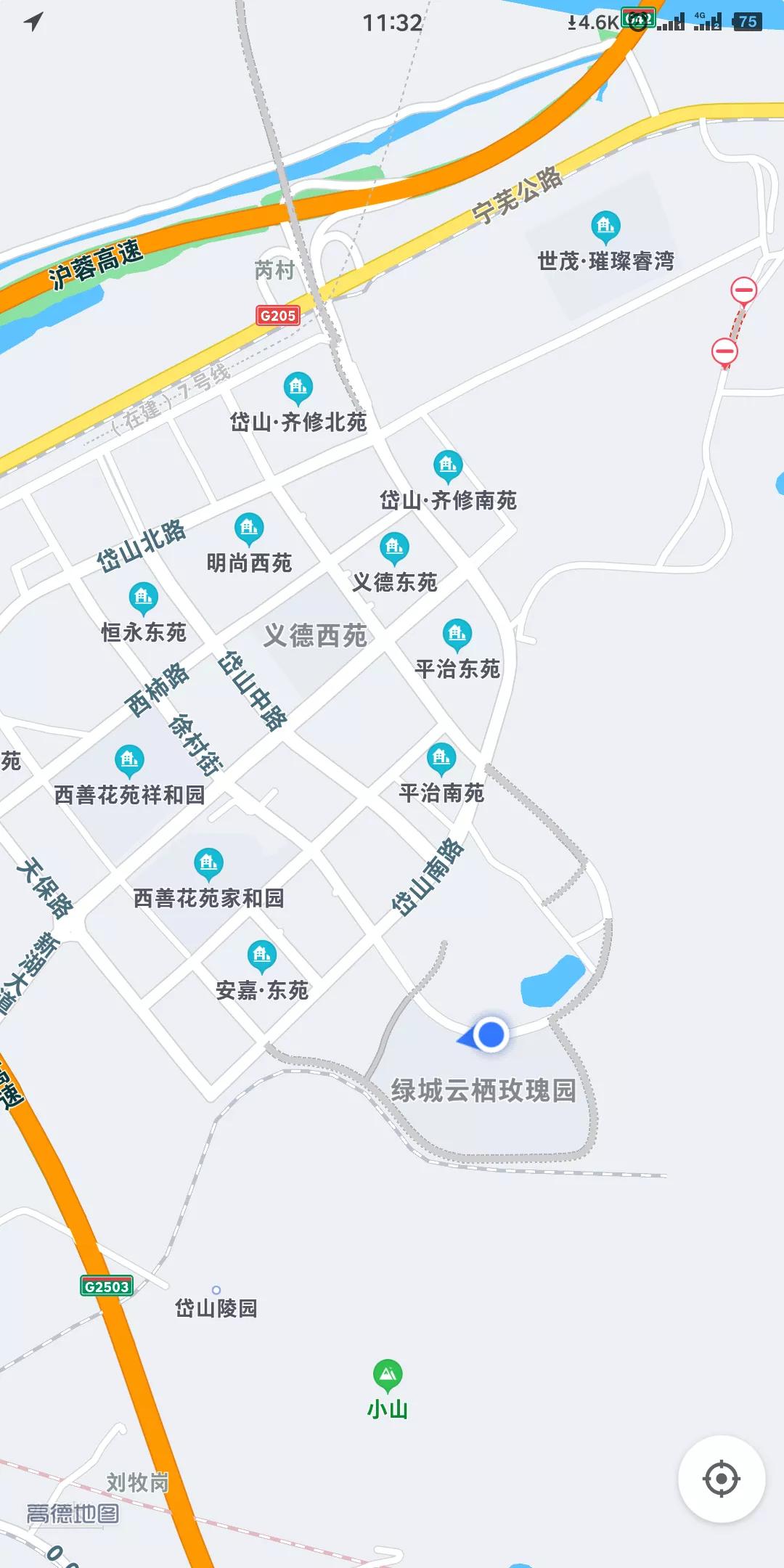 城南绿城云栖*瑰园玫**今日开盘,有人现场被劝“不要买这里!”