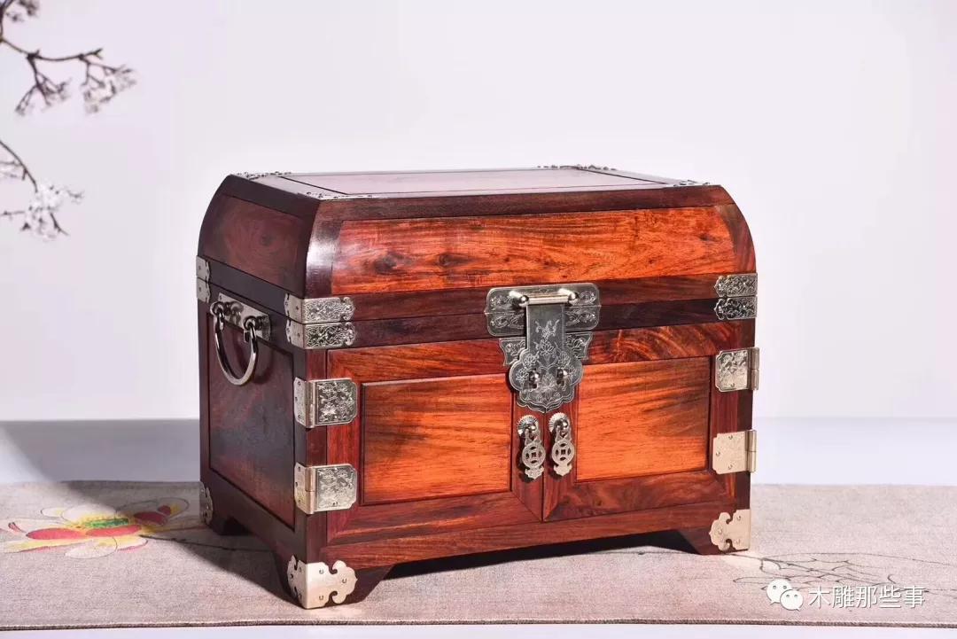 大红酸枝什么颜色最好,大红酸枝什么颜色的最好