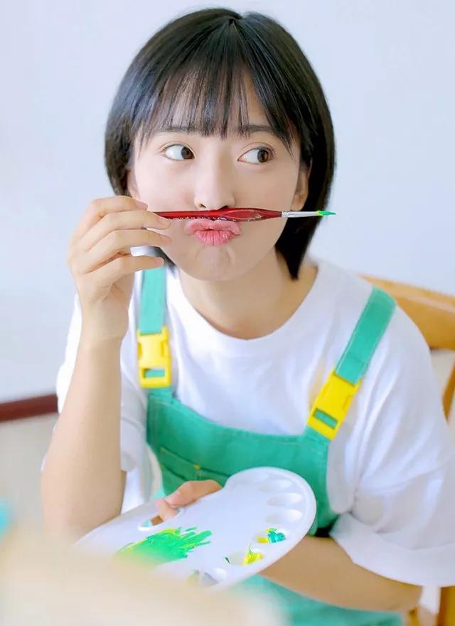 短发大饼脸2022年最流行的发型,大饼脸适合什么发型短发