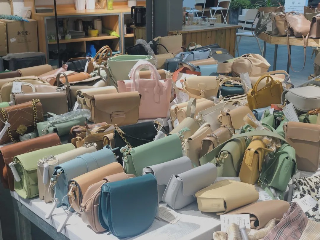 西安小众品牌服装店,西安时尚优雅女装街铺品牌