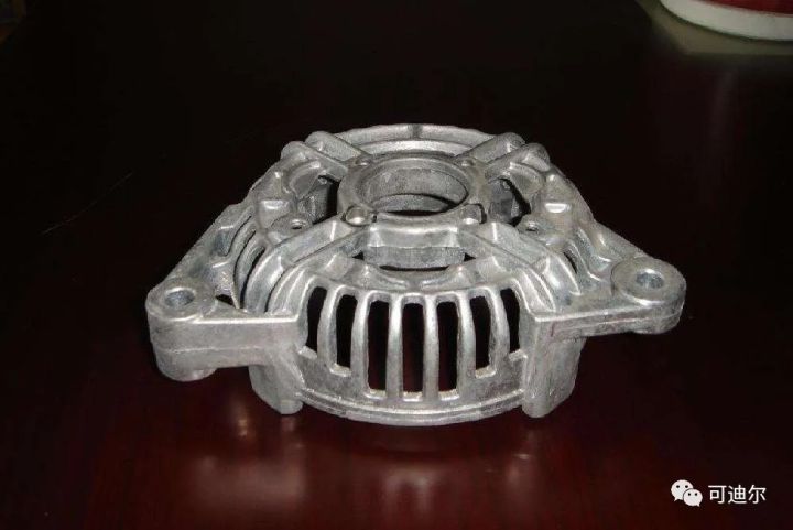 如何检查铝压铸件的气孔,铝压铸件加工后气孔密集