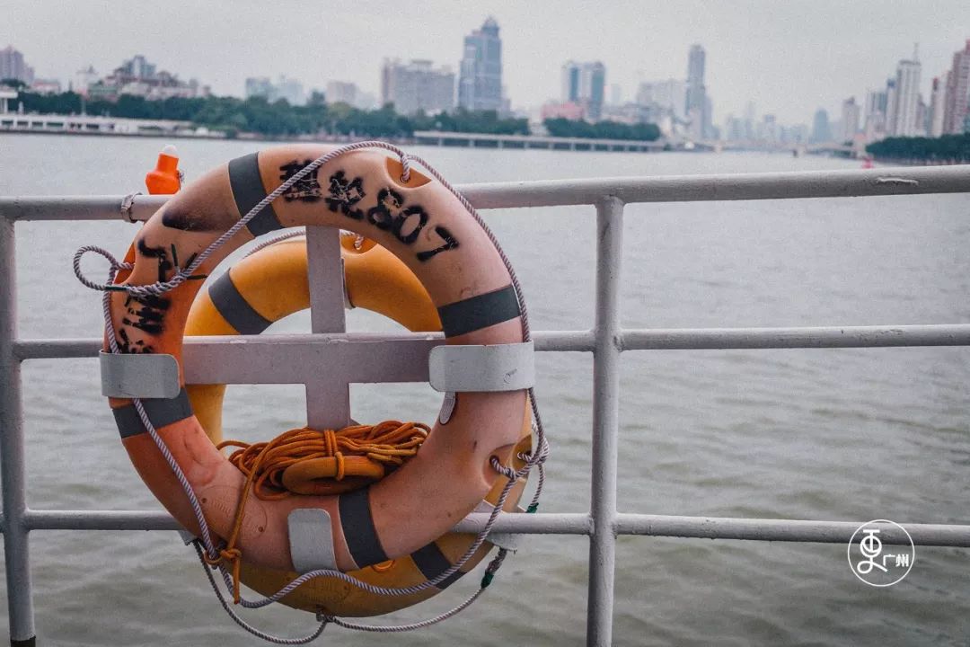 再见了，陪伴广州人三十年的“巨无霸”渡轮