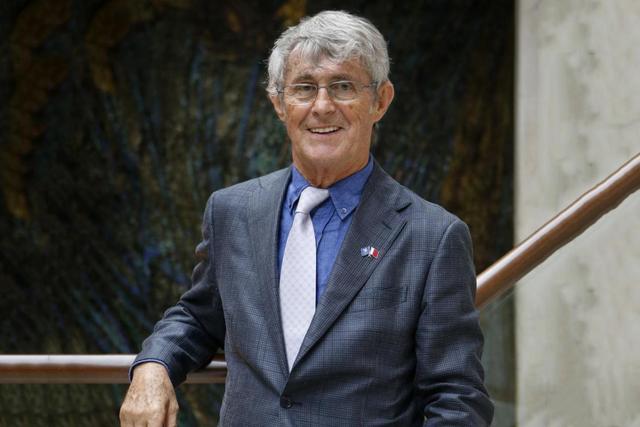 米卢带领国足冲进世界杯几强,国足世界杯米卢揭秘