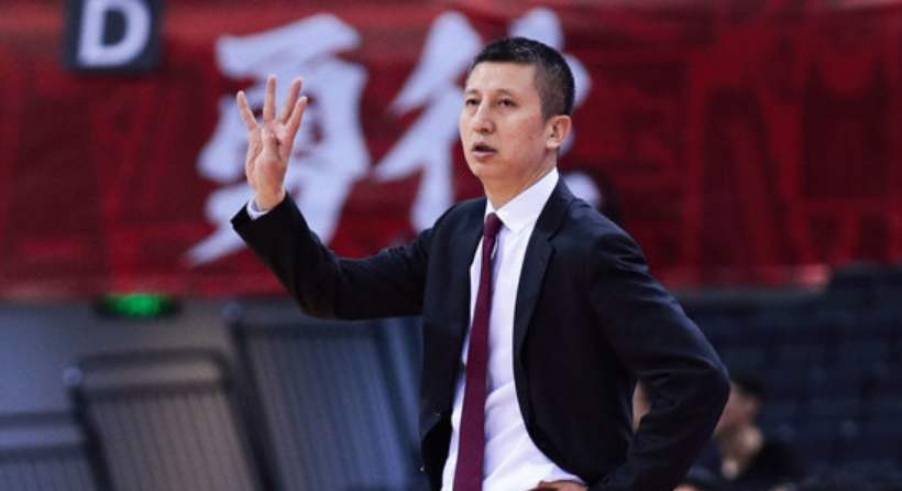 CBA最成功换帅！从伪强队到进总决赛无能老总一举洗脱骂名？