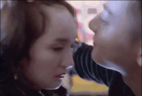 突如其来是什么原因引起的,突如其来的脱发