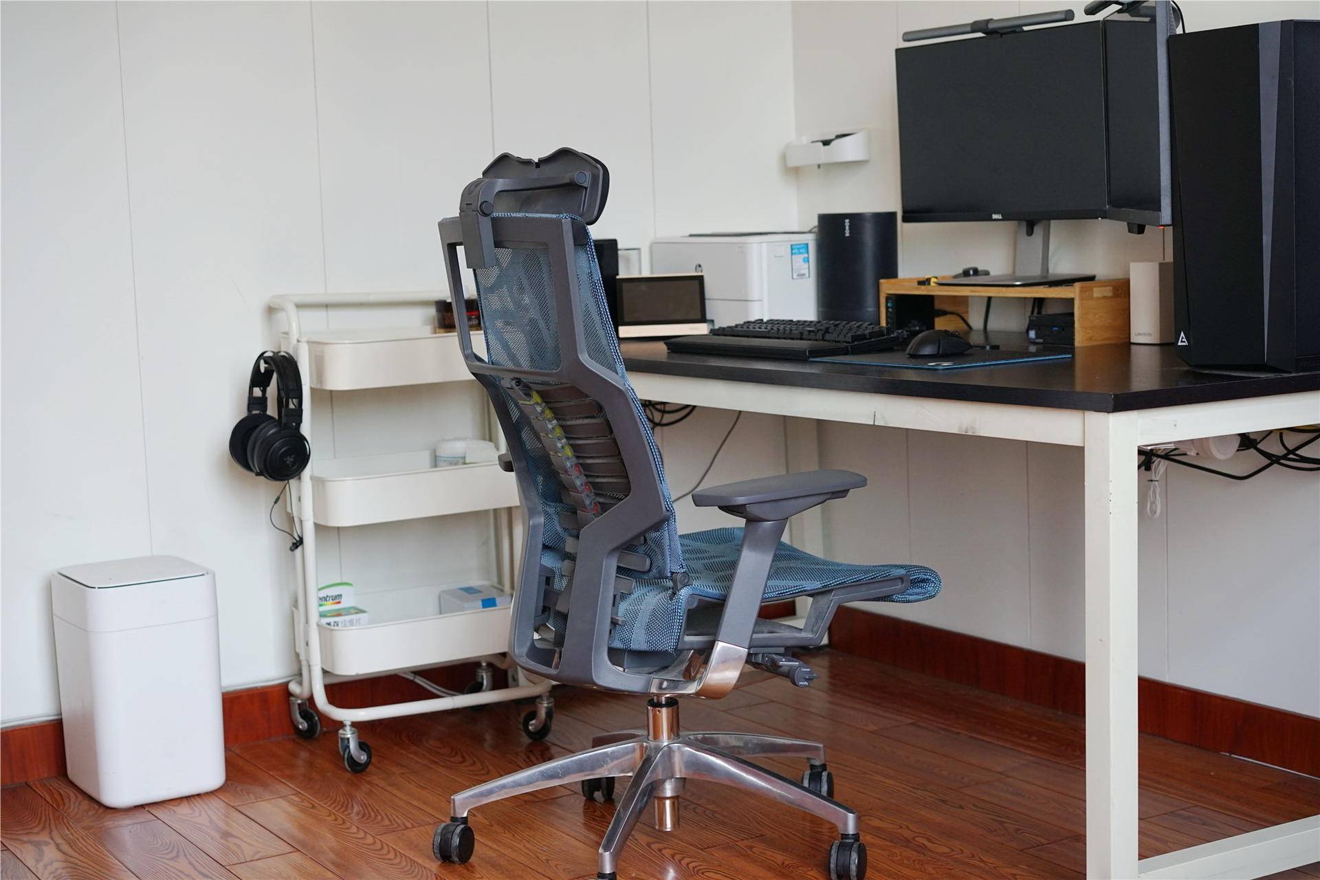 大家觉得我这一桌子东西怎么样？老黄的2020年桌面分享