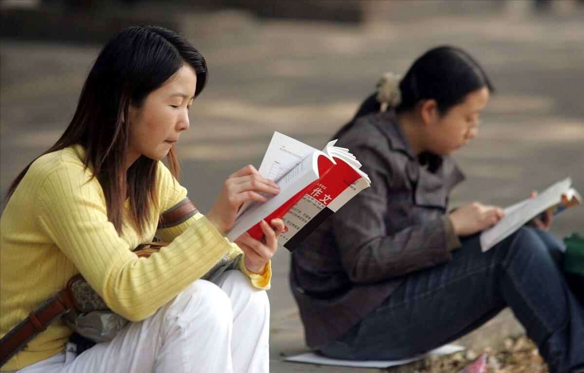 以后的生活能把你整个头顶都薅秃