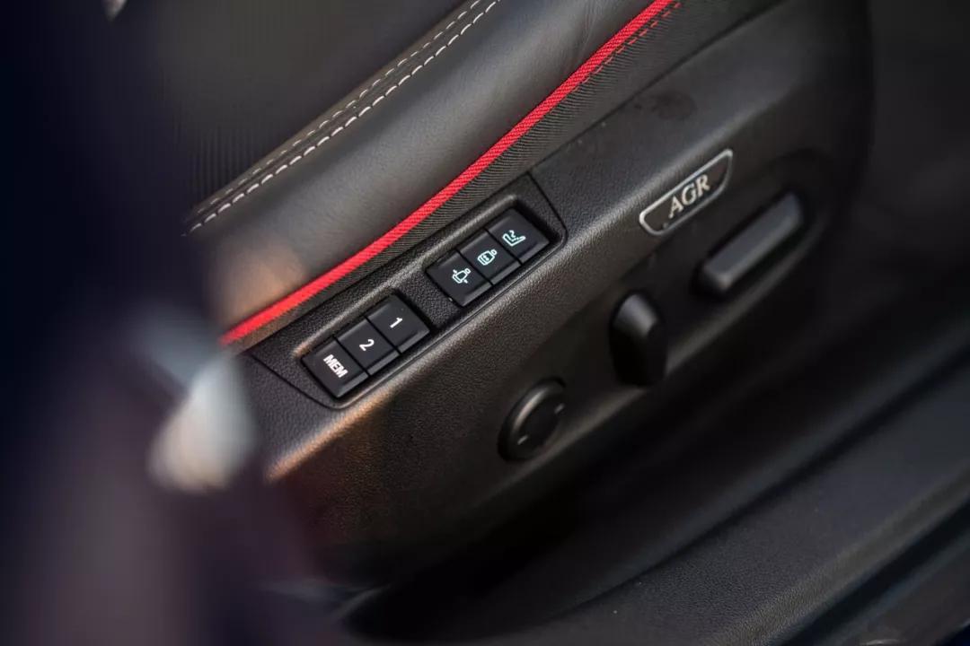 君威gs和君威gs哪个更好,买21款君威gs的十大忠告