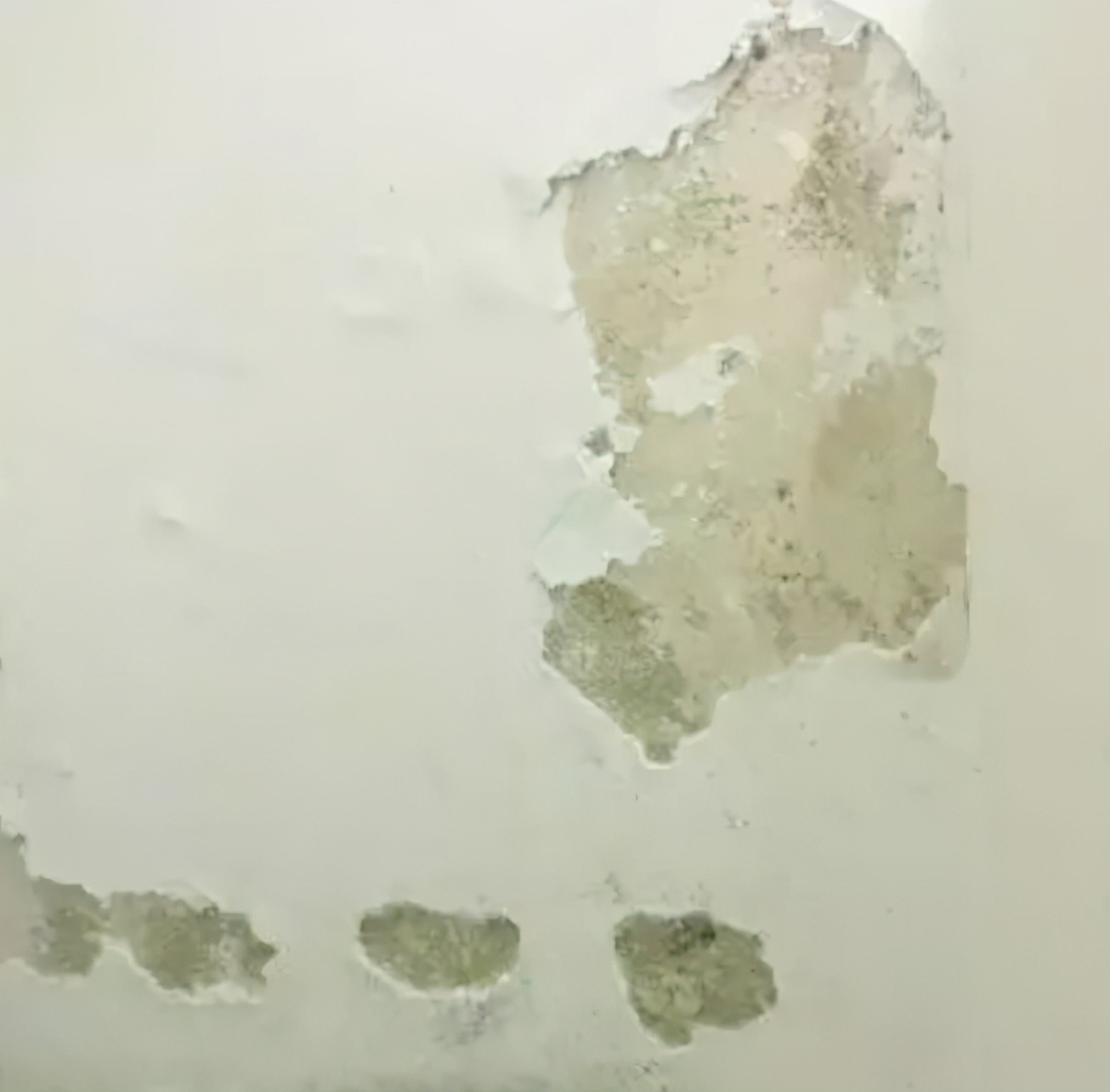 墙面掉皮怎么修补最好,墙面反碱掉皮如何修补