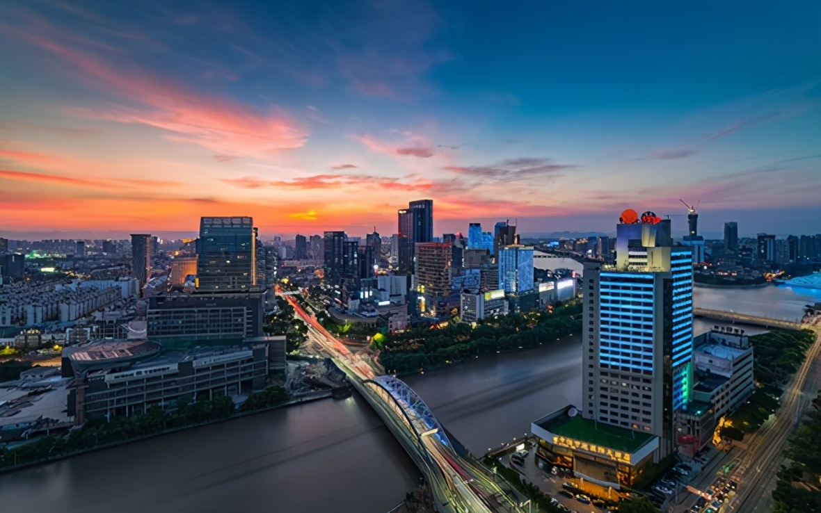 宁波走下坡路,浙江宁波是一线城市吗