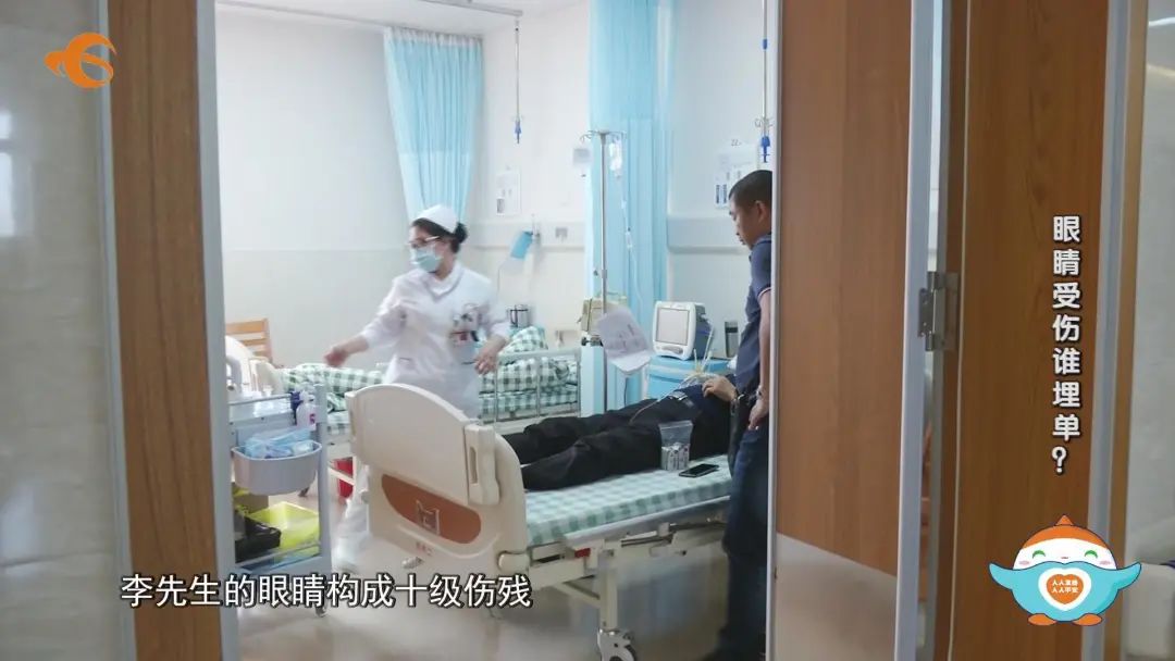 装修工人在装修期间受伤要求赔偿,装修工人摔伤房主要负责赔偿吗