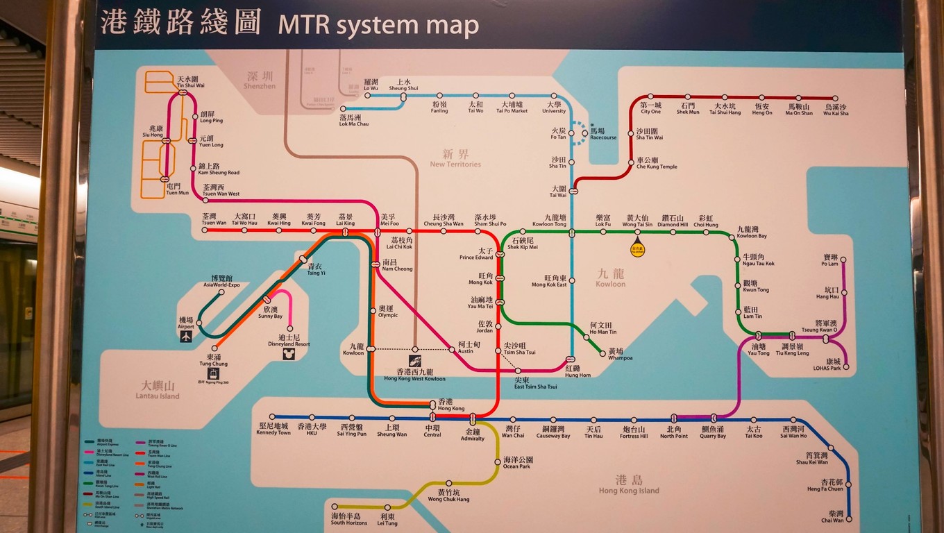 香港ins必打卡地，因《变形金刚》拍摄而出名，又被称为怪兽大楼