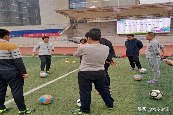 市级校园足球体育教师专项培训,广西中小学足球体育教师专项培训