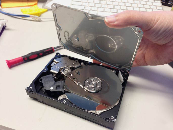 处理废弃硬盘的方法有哪些,废旧硬盘数据如何彻底清除