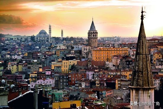 世界十大宗教圣地排名,世界三大宗教发源地和分布地区