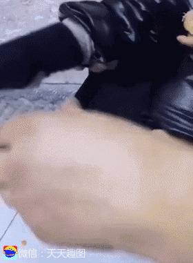 吃火锅搞笑的图片,吃火锅搞笑瞬间