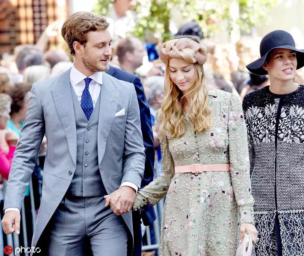 能嫁给王子的从来就不是“灰姑娘”，一起来看这场举办在世界五大宫殿之一的世纪梦幻婚礼吧