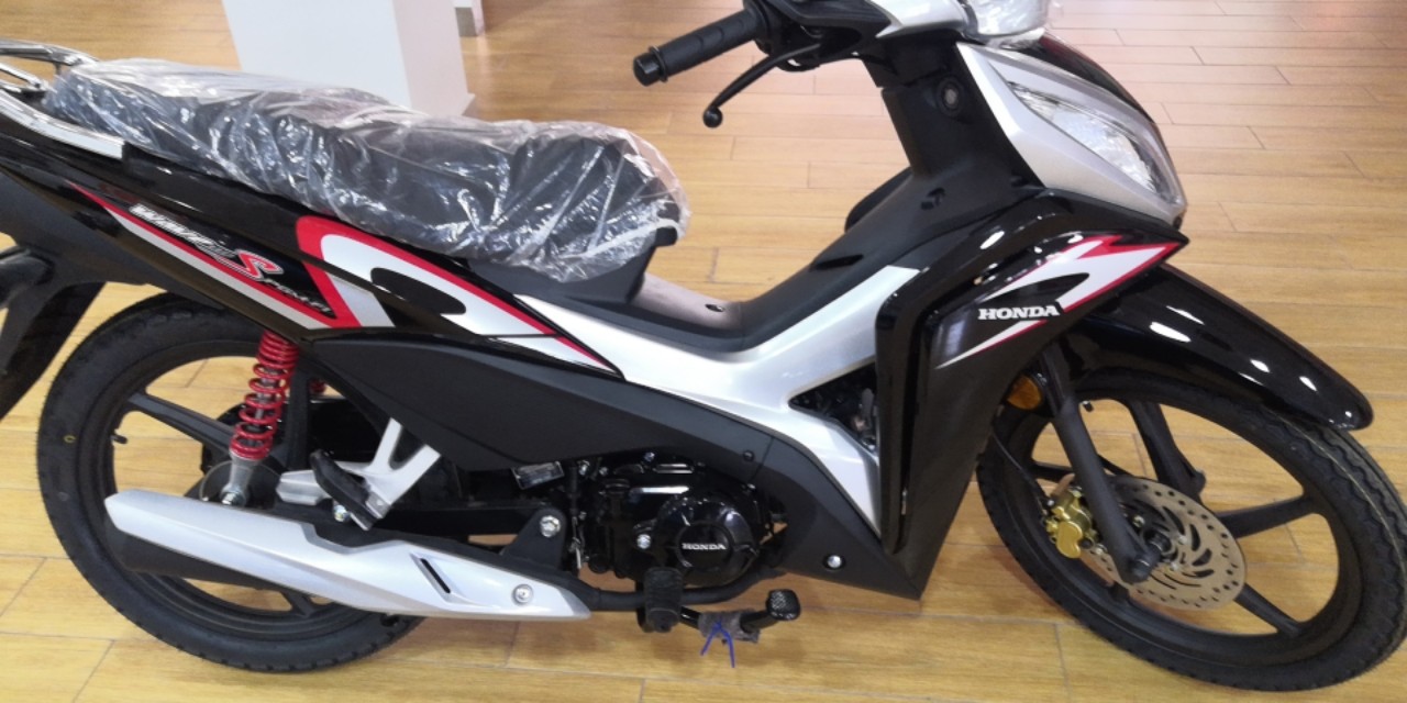 新大洲威武110-22测评,新大洲本田威武110弯梁摩托车