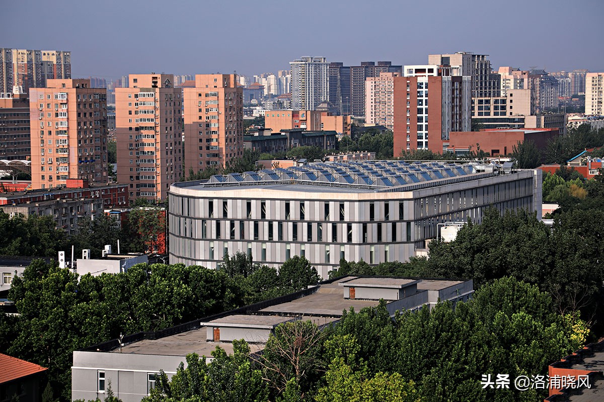 北京第二外国语学院风景,北京第二外国语学院分析