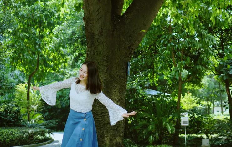 描写夏天的好词好句子简短,描写夏天的古诗词警句