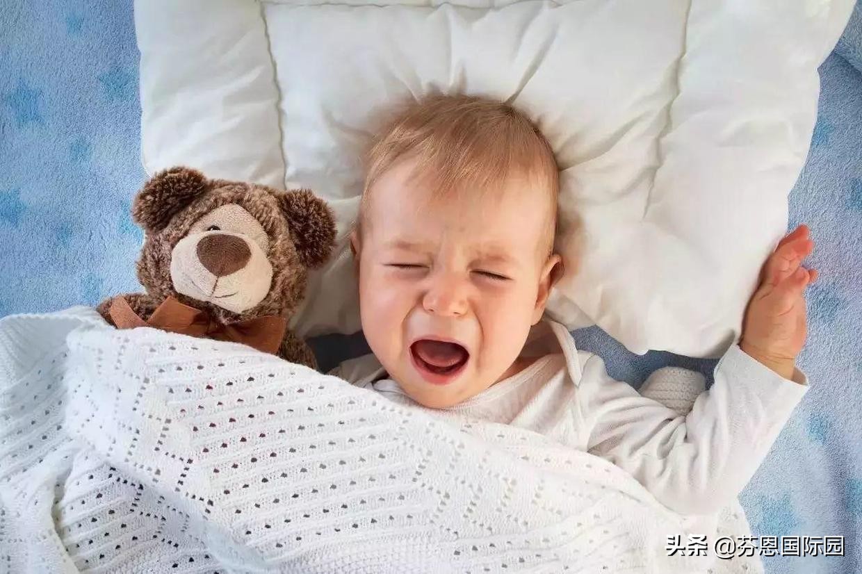 退热贴真的管用吗小儿发烧,退热贴贴不住是因为太烫么