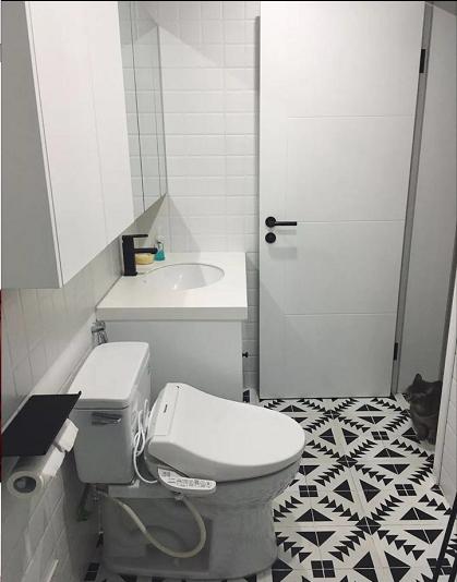 实木复合门烤漆门和免漆门优缺点,免漆门和烤漆门哪个好优缺点分析