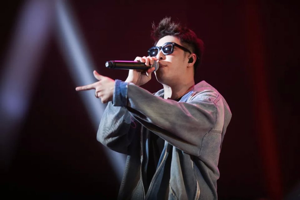 这就是tony,这就是街舞潘玮柏的歌