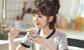 与家人反目成仇的五位明星,被父母抛弃的五位明星