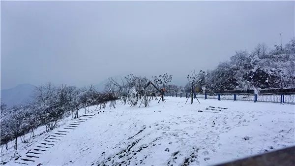 想在西岭雪山长期滑雪应该怎么样,西岭雪山滑雪全攻略