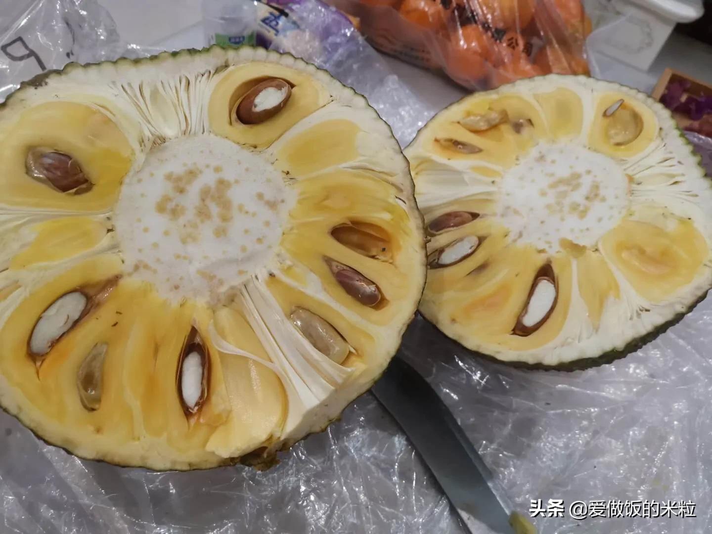 菠萝蜜的核是不是和板栗一个味道,菠萝蜜核和板栗可以一起吃吗