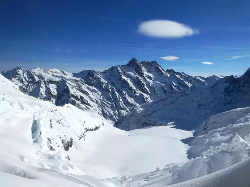 这个亚洲小国既便宜又浪漫，风景更是媲美瑞士！