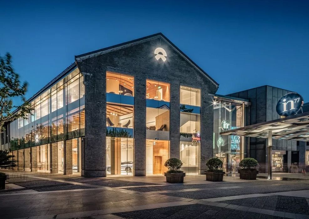 湖滨银泰in77每日客流量,杭州湖滨银泰in77销售额