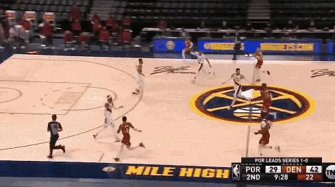 掘了！利指导7分钟连砍22分都输，表坏了谁顶得住