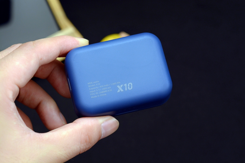 一个Zippo的大小，MEEX10无线蓝牙耳机开箱体验