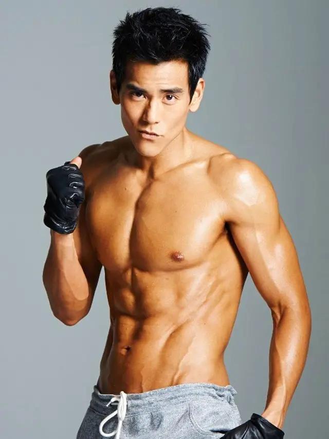 冬天开始对我冻手冻脚了,天气好冷冻手冻脚却动不了你的心