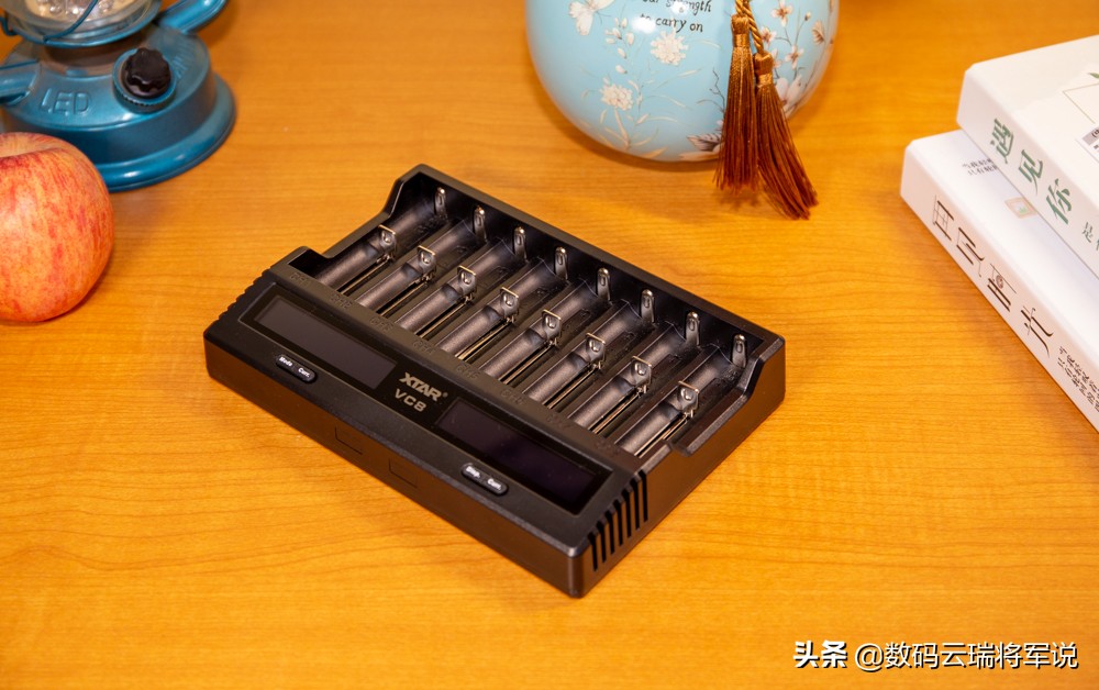 高端镍氢电池充电器,镍氢电池智能充电器推介