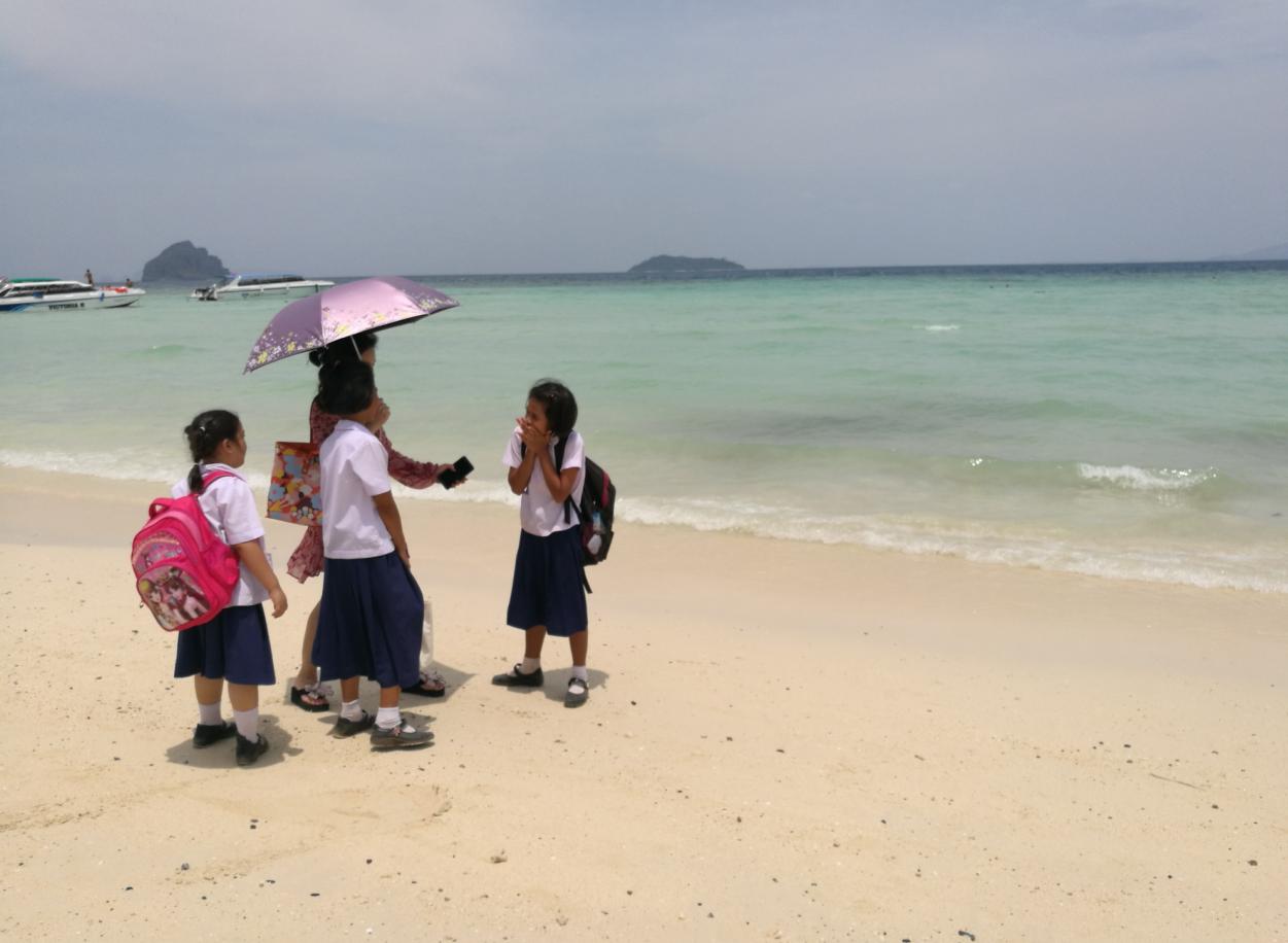 泰国普吉岛斯米兰岛旅游攻略,泰国旅游普吉岛的夏天皮皮岛浮潜