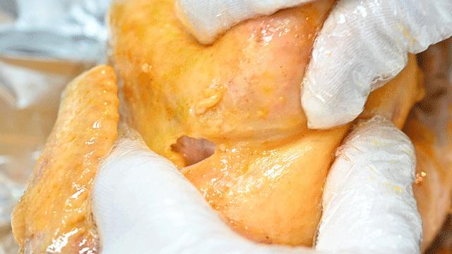 古法盐焗鸡爽爆了,传统盐焗鸡爆汁呈现