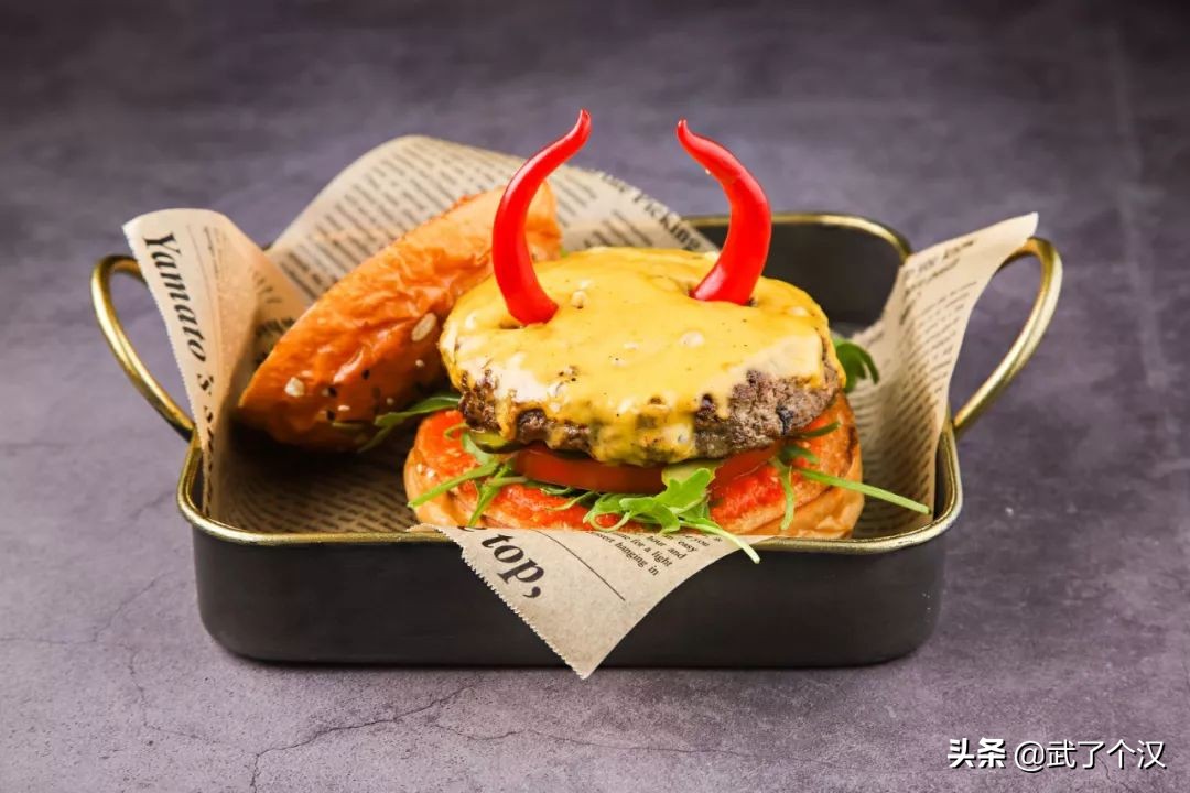 听说我的同事一天吃遍全世界,他是怎么办到的?