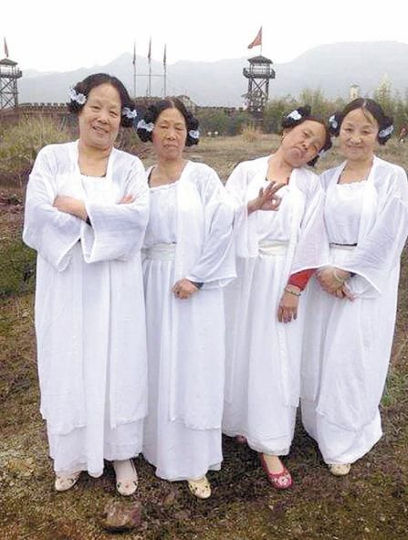 横店群演真实处境,揭秘横店群演真实现状