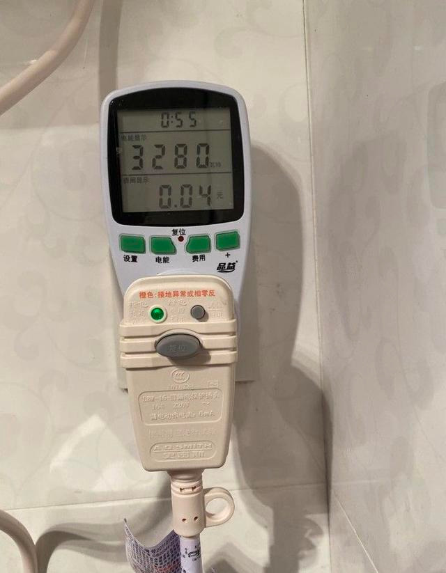 史密斯60升电热水器e60vdd-c,ao史密斯储水式电热水器评测