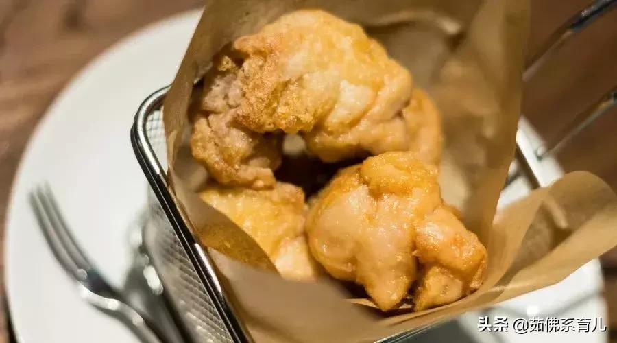 四川11岁女孩爱吃辣条,11岁小姑娘吃辣条导致死亡