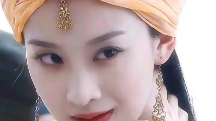 厚刘海遮挡脸型,厚刘海遮住眼睛