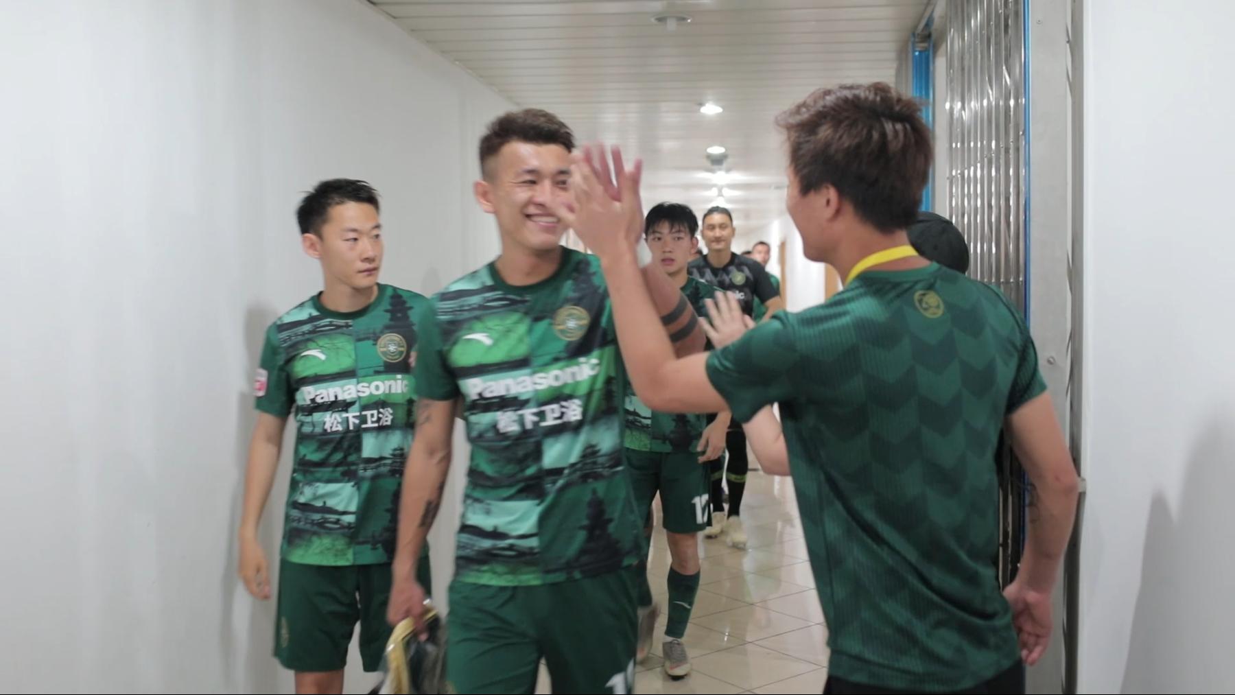 又给大家出了套考题,答完有机会在黄龙过一次“定制版主题生日”