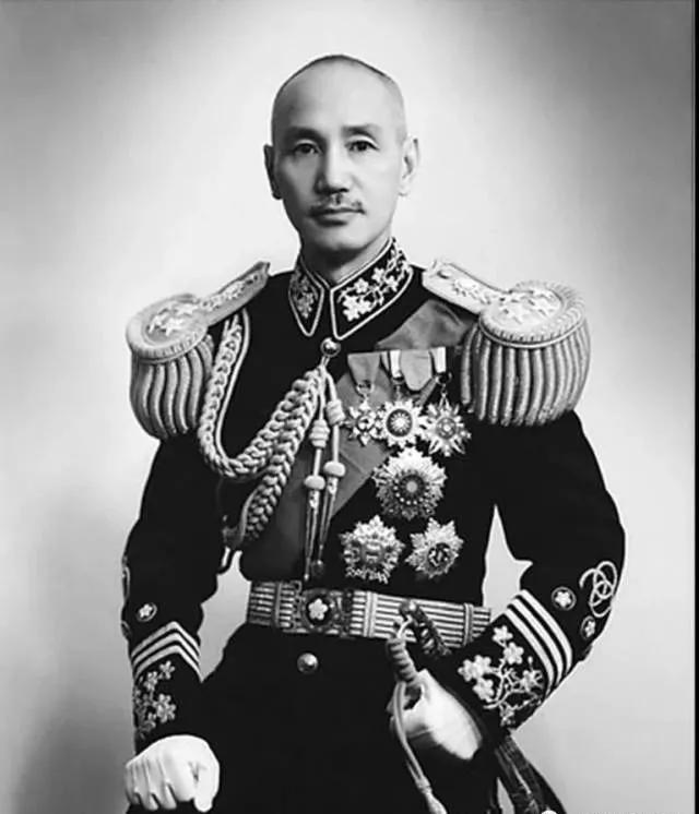 特朗普和政治家的区别,特朗普和谁一个政党