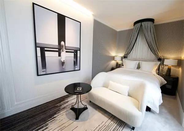 巴黎旅游住哪个酒店好,巴黎最值得住的酒店