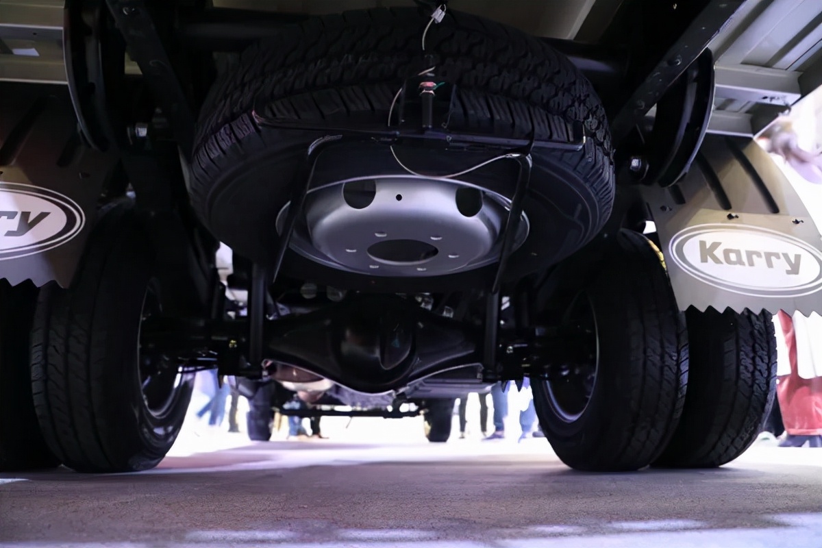 车身长5.8米的轿车,奇瑞开瑞x6小微卡