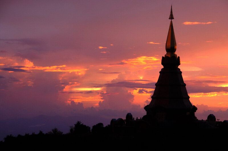 泰国养老签80万泰铢要存多久,泰国养老签与旅游签区别