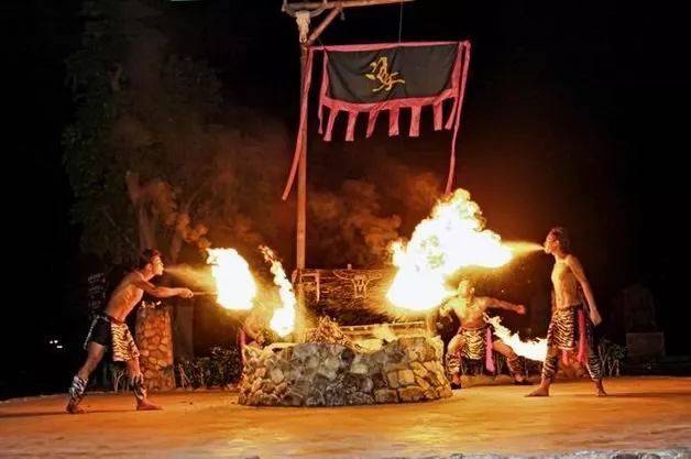 倒数狂欢夜,清远森波拉奇妙世界主题乐园住宿